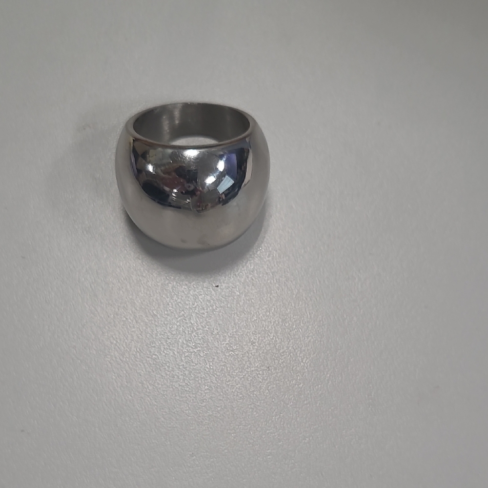 Elegant Silver Dome Ring